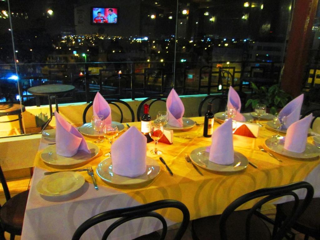 צ'יקלאיו Las Musas Hotel & Casino מראה חיצוני תמונה